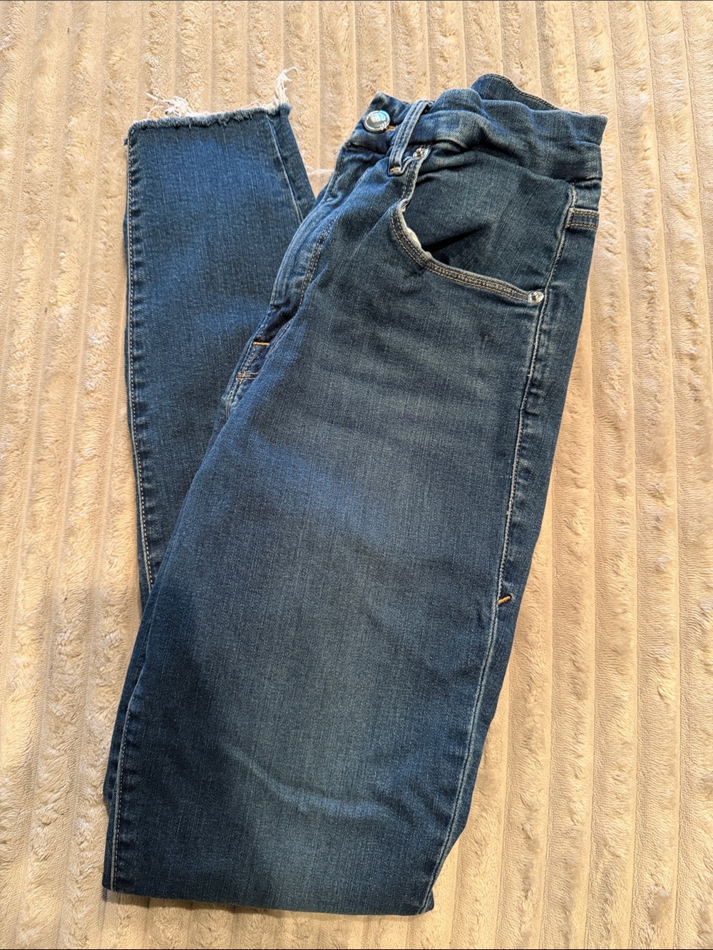 Good American Good Waist Crop Jeans